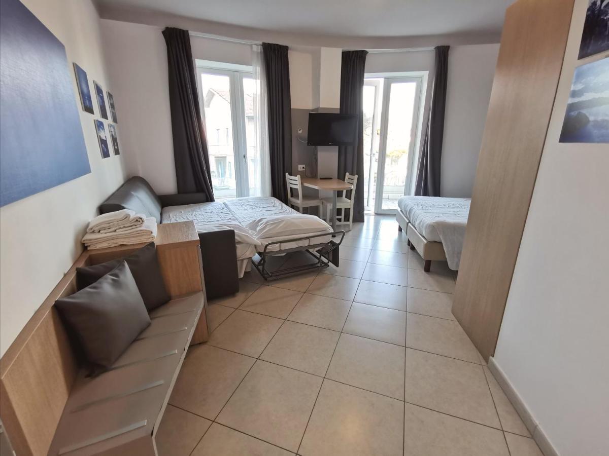 Hotel Oceanomare Punta Marina Bagian luar foto