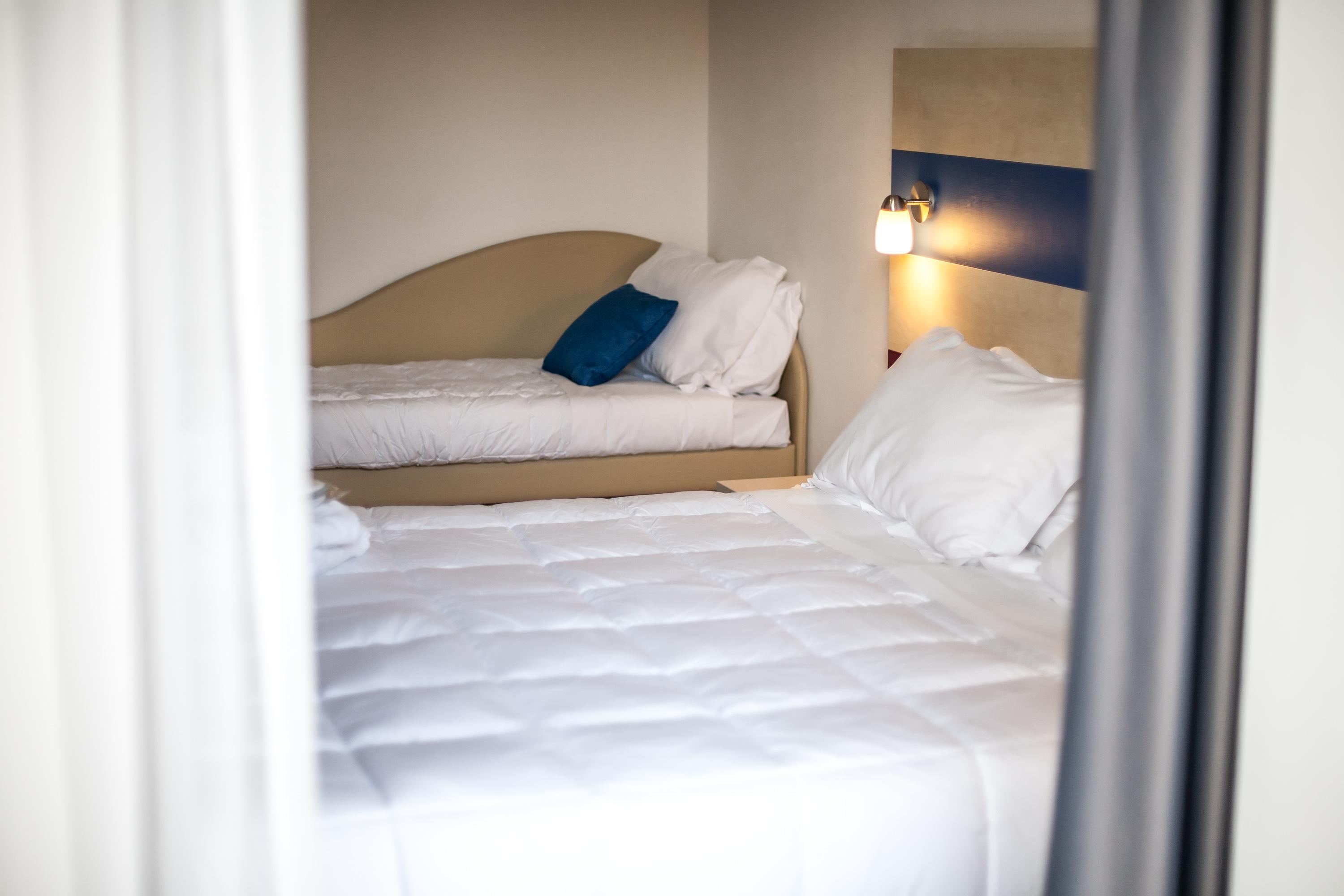 Hotel Oceanomare Punta Marina Bagian luar foto