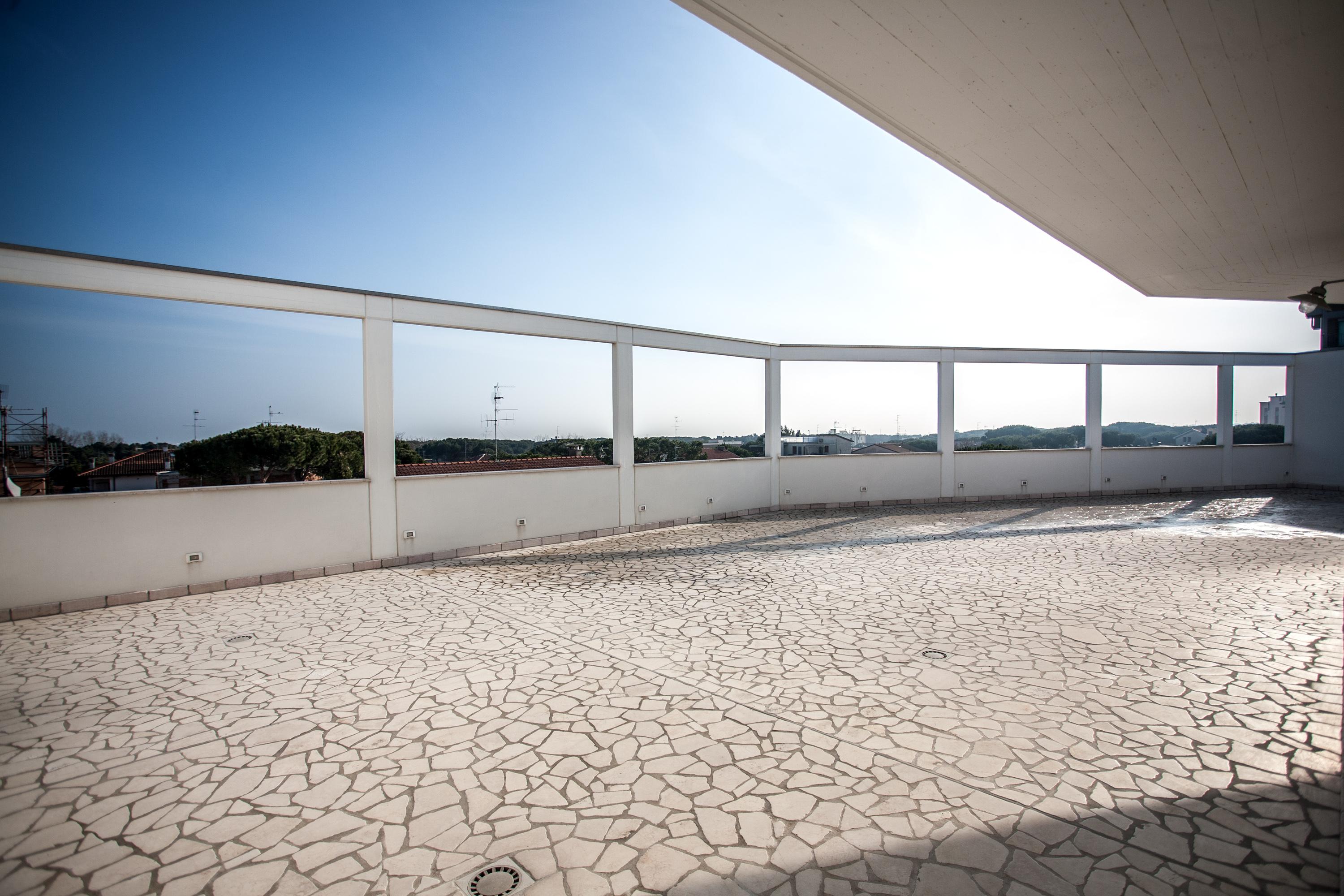 Hotel Oceanomare Punta Marina Bagian luar foto