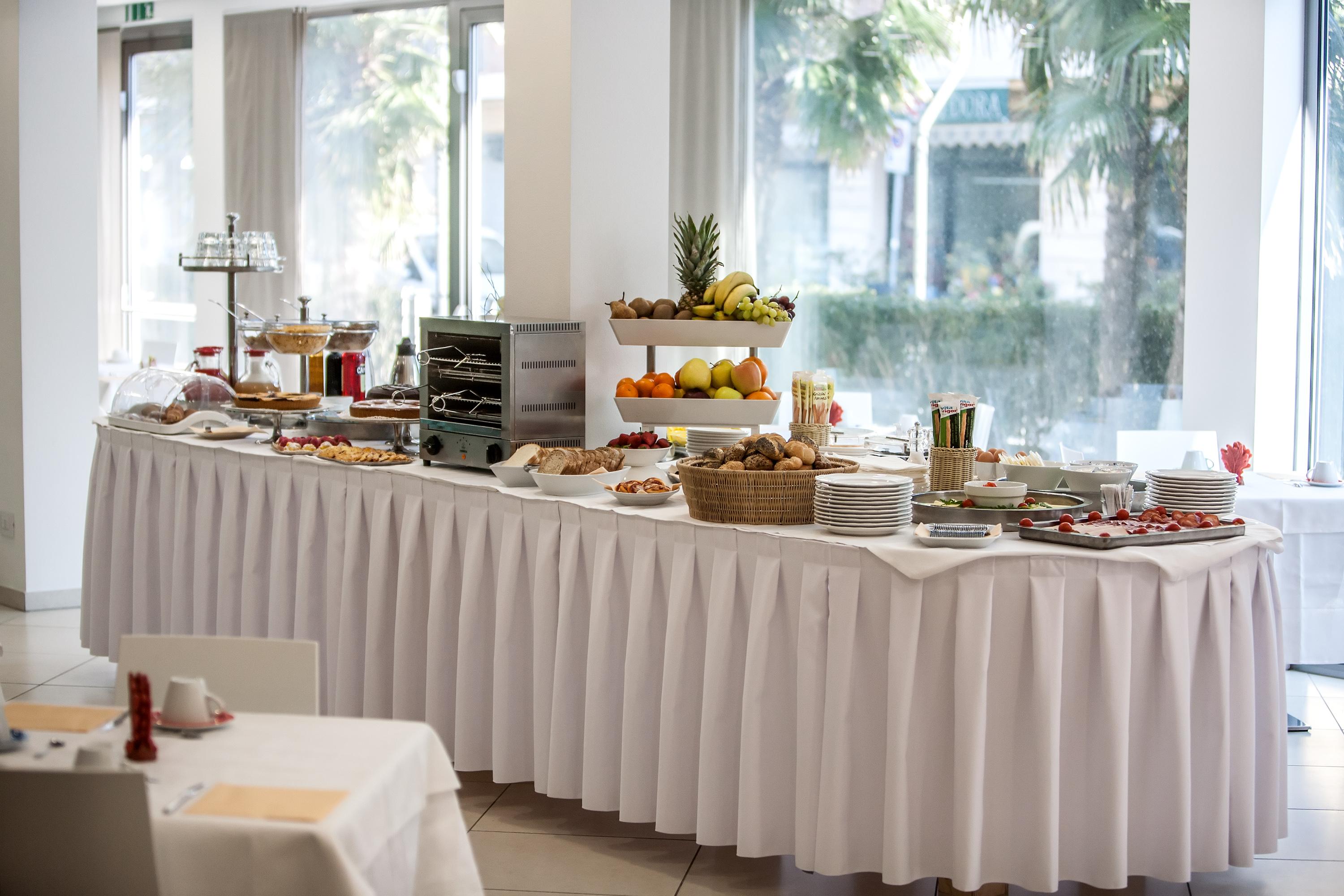 Hotel Oceanomare Punta Marina Bagian luar foto